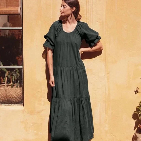 Daughters of India Dresses & Skirts - Daughters of India Sahana Gown - Emerald - Small